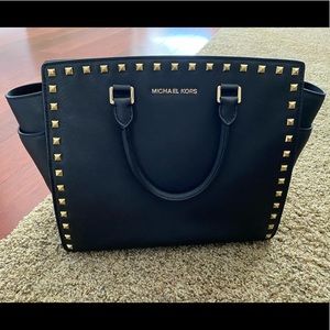 Michael Kors Stud Bag - XL